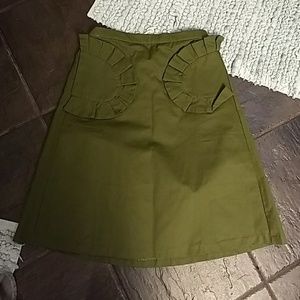 Nwt a line skirt with ruffle pockets